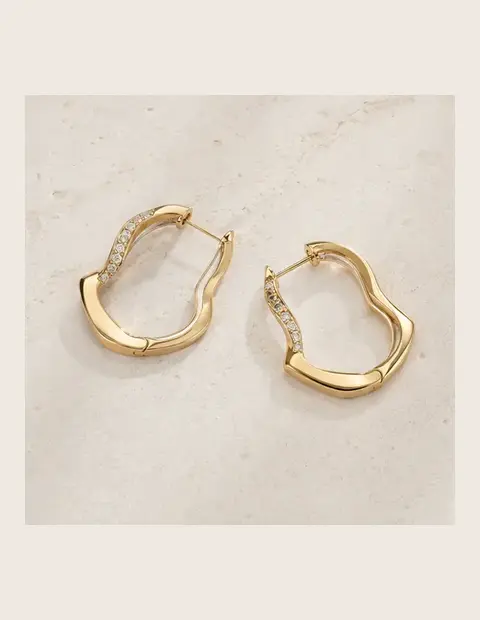 Maison Vela Ripple Hoops in polished gold